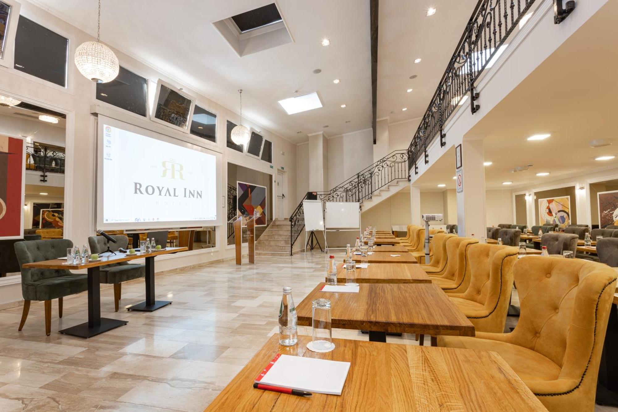 Hotel Royal Inn Belgrade Exterior photo