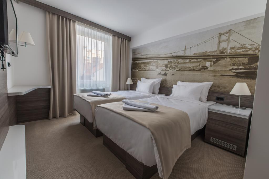 Hotel Royal Inn Belgrade Exterior photo