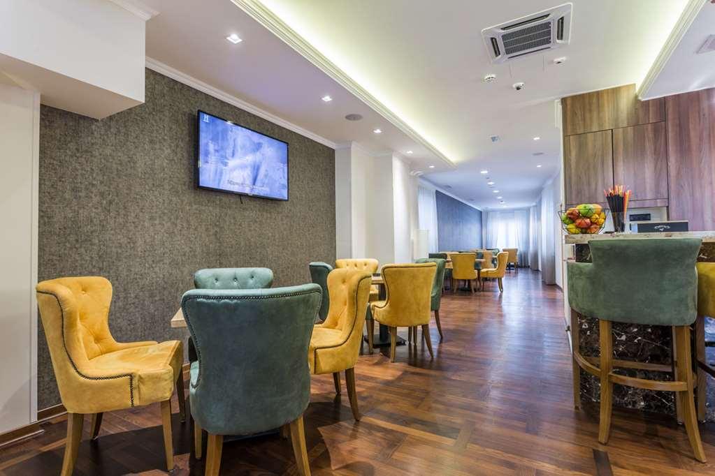 Hotel Royal Inn Belgrade Restaurant photo